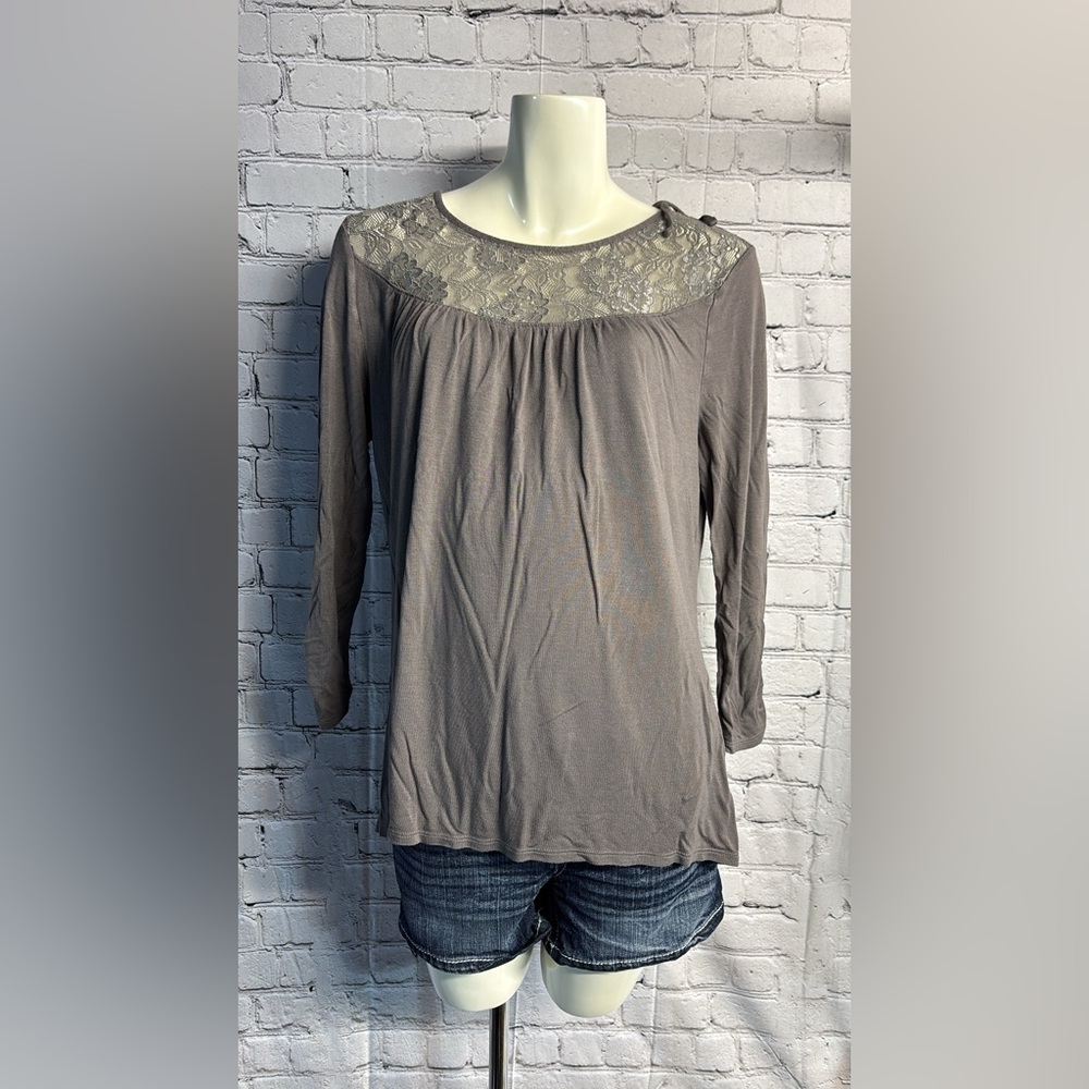 Maurices Large 3/4 Sleeve Lace Detail Blouse